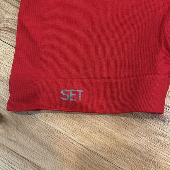 Setactive red sculptflex shorts - Picture 3 of 4